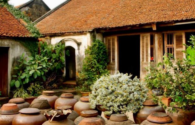 Soy sauce jars in Ong The ancient house